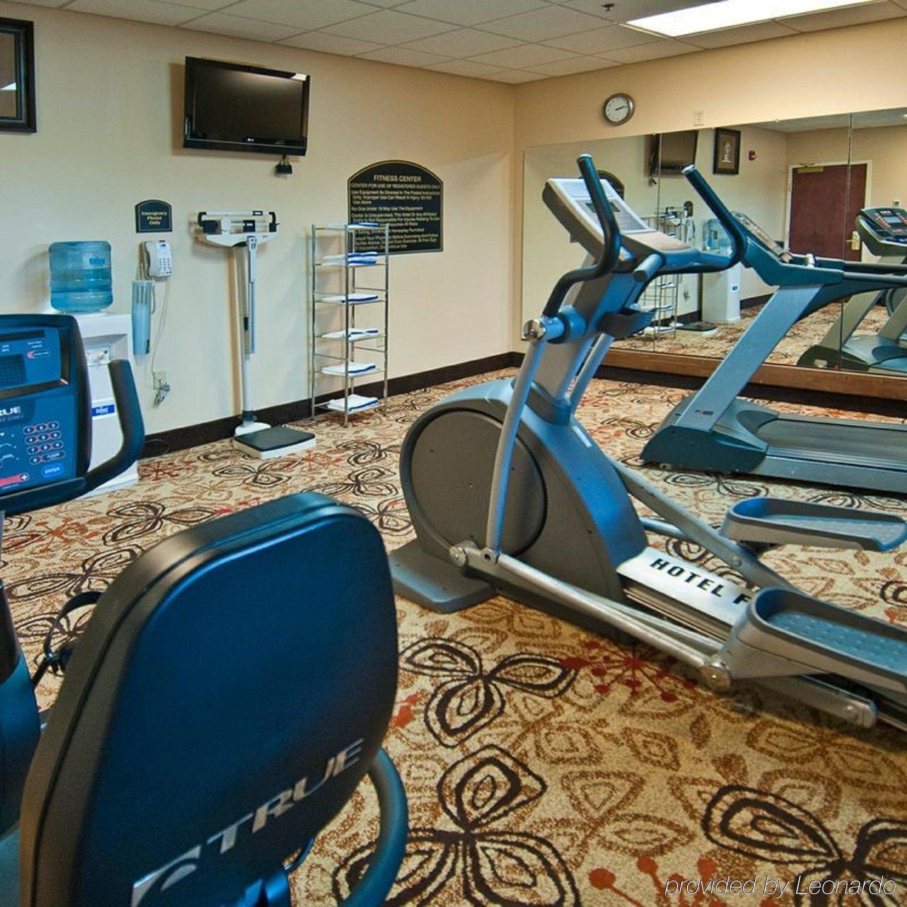Holiday Inn Express Hotel & Suites Canton By Ihg Exteriör bild