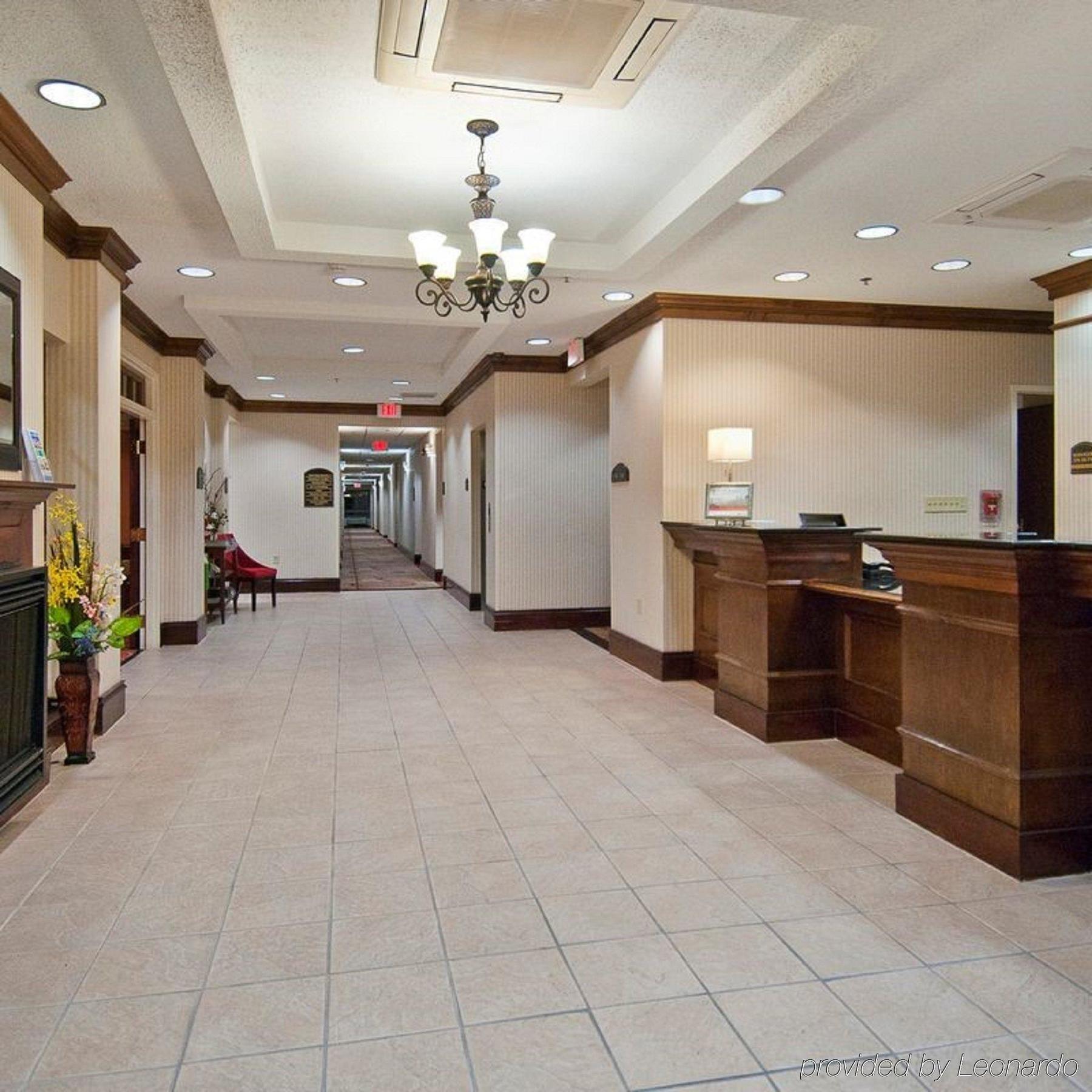 Holiday Inn Express Hotel & Suites Canton By Ihg Exteriör bild