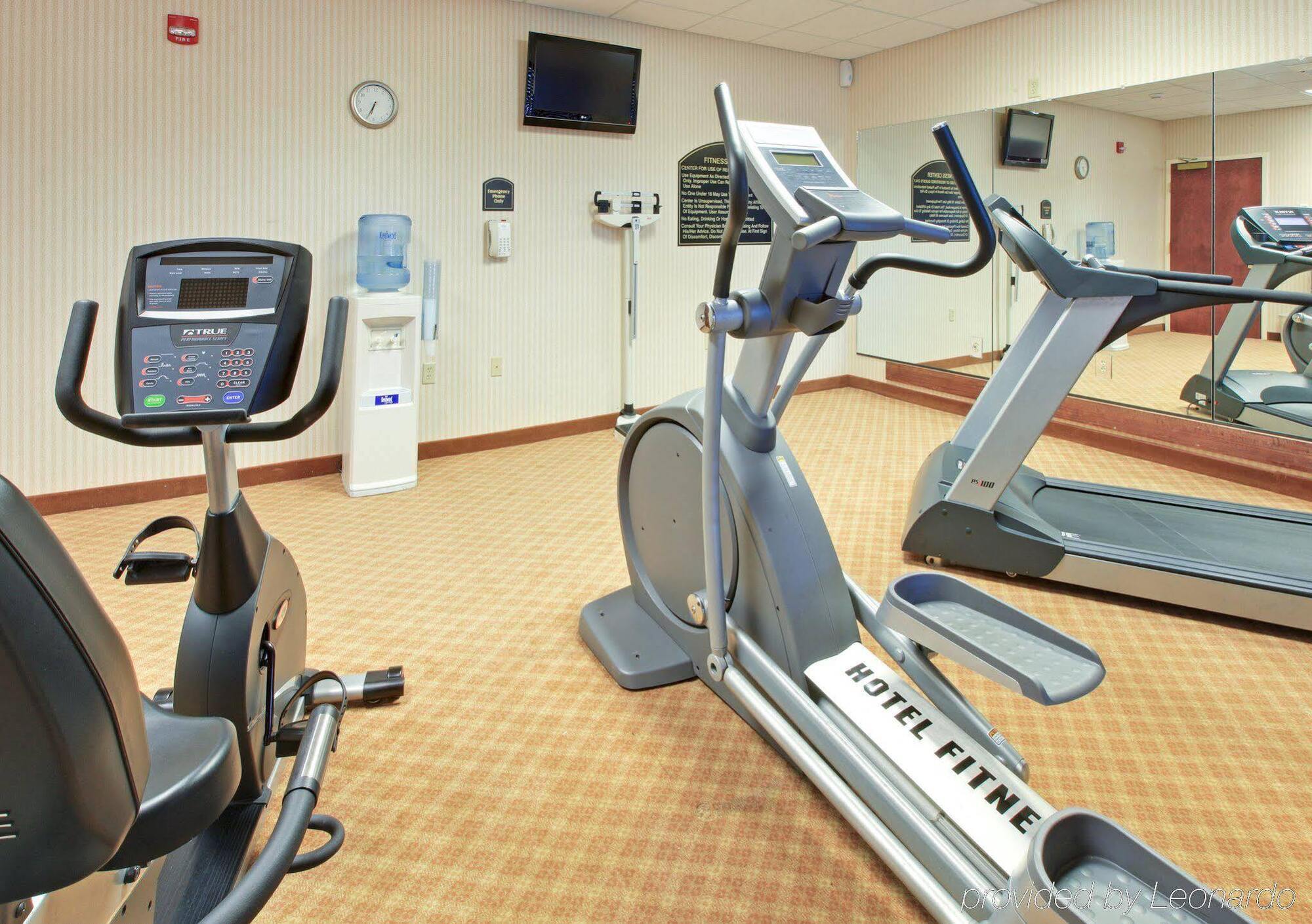 Holiday Inn Express Hotel & Suites Canton By Ihg Exteriör bild